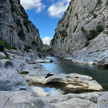 Elegant Avec Jacuzzi Saint-Paul-de-Fenouillet